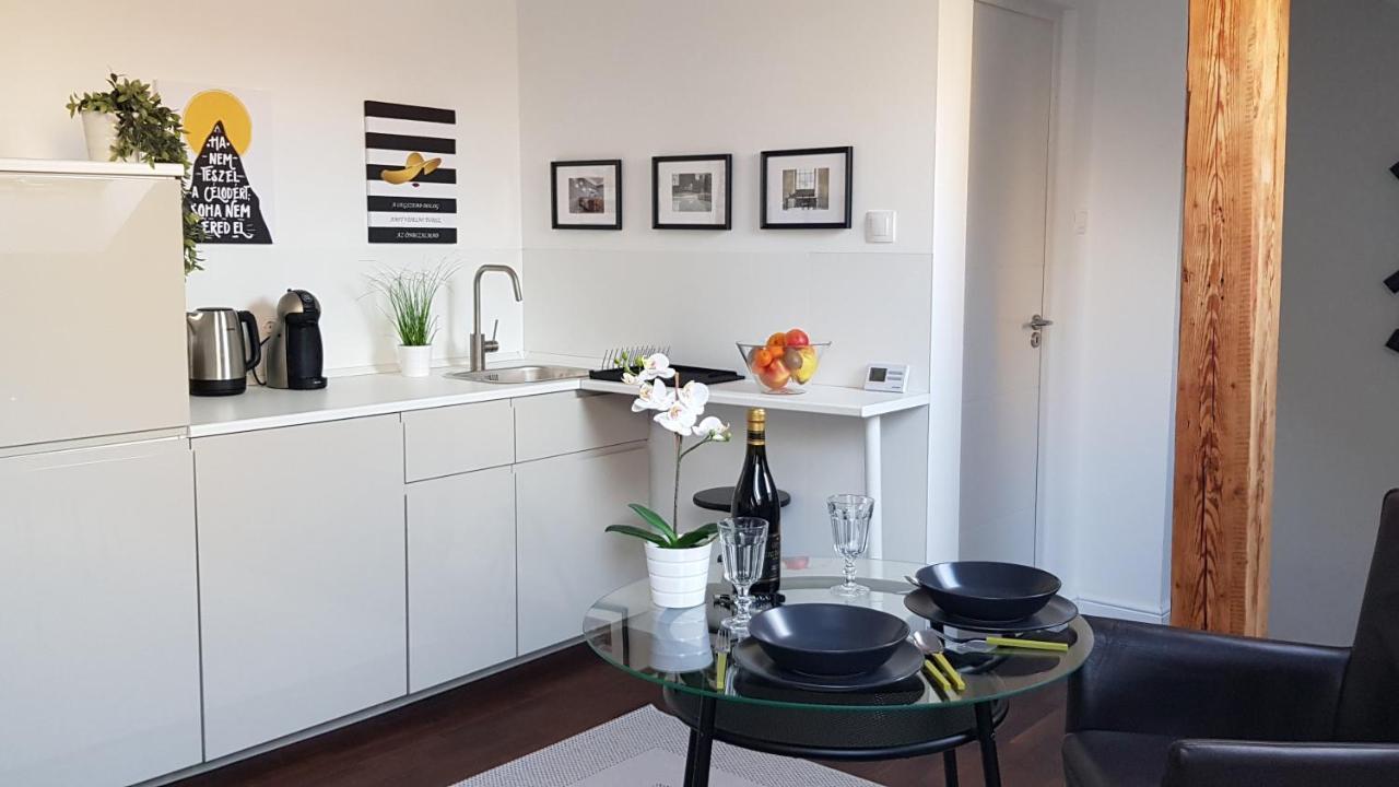 Appartamento Boutique Ii. Eger Esterno foto